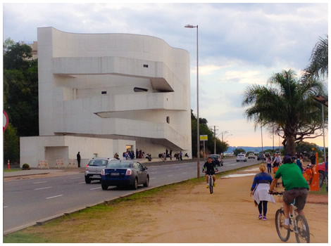 Museu Iberê Camargo